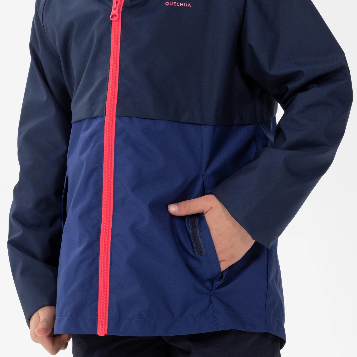 Quechua Kids’ Waterproof Hiking Jacket - MH500 Aged 7-15 14 Quechua Kids’ Waterproof Hiking Jacket - MH500 Aged 7-15 - Image 12