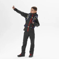 Quechua Kids’ Softshell Hiking Jacket - MH550 Black -Quechua k3083e69e8a9636ce537c9e0923967474