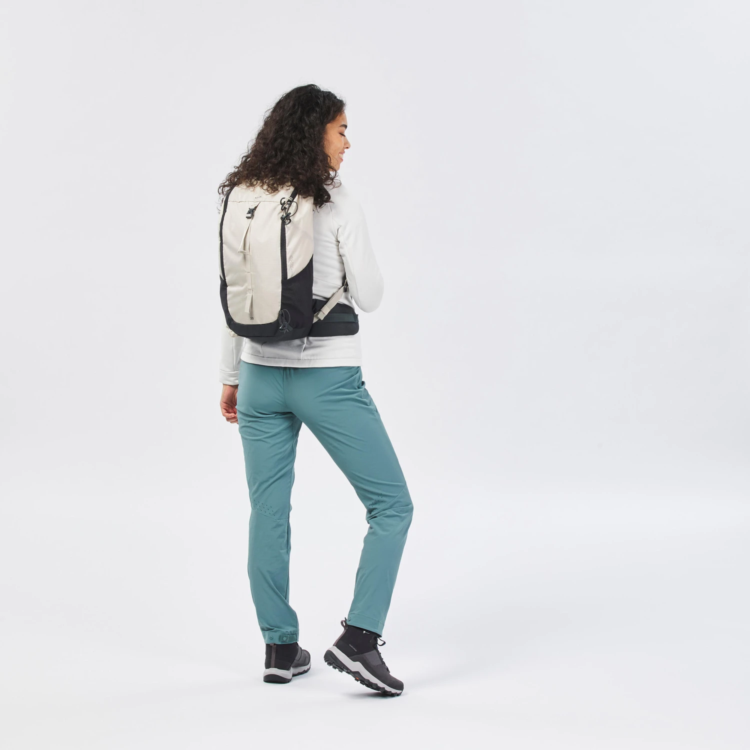 Quechua Mountain Hiking Backpack 20L 6 Quechua Mountain Hiking Backpack 20L - Image 4