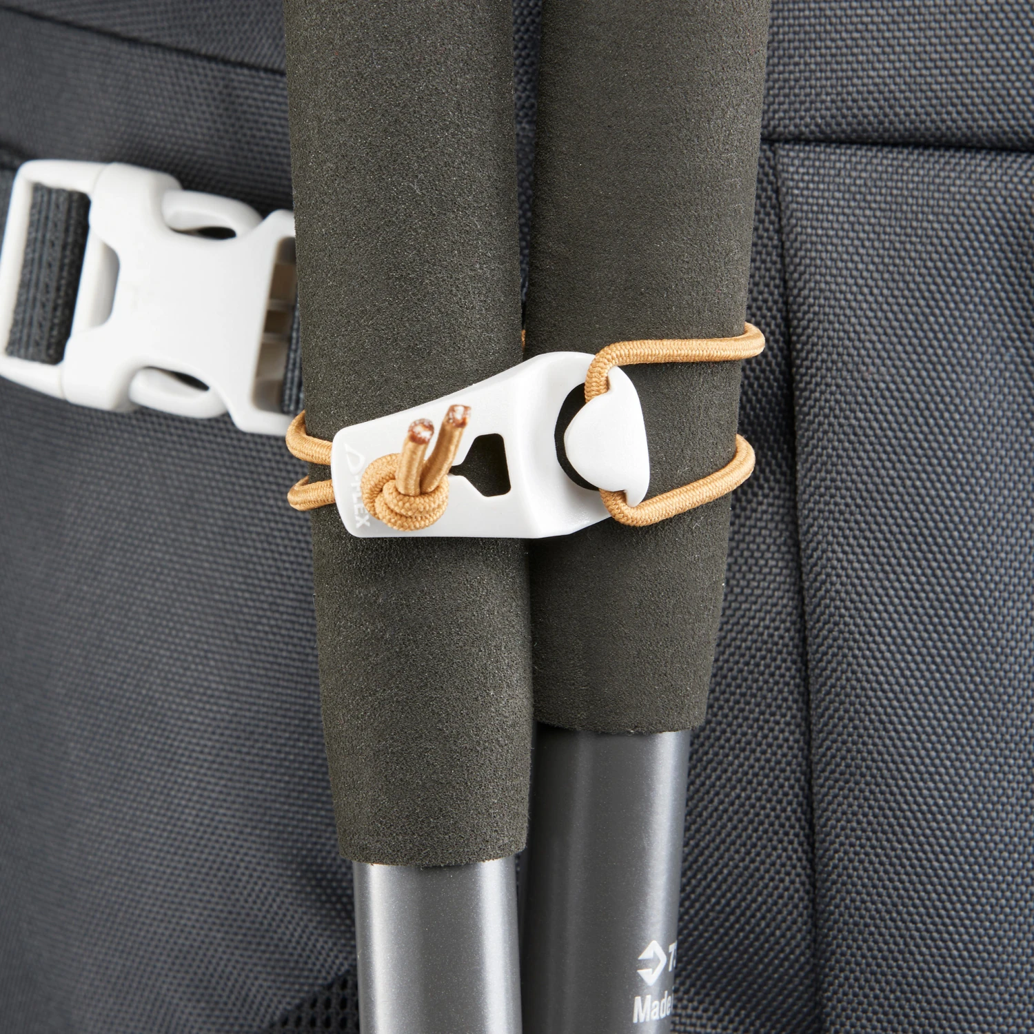 Quechua Hiking Backpack 30L 10 Quechua Hiking Backpack 30L - Image 8