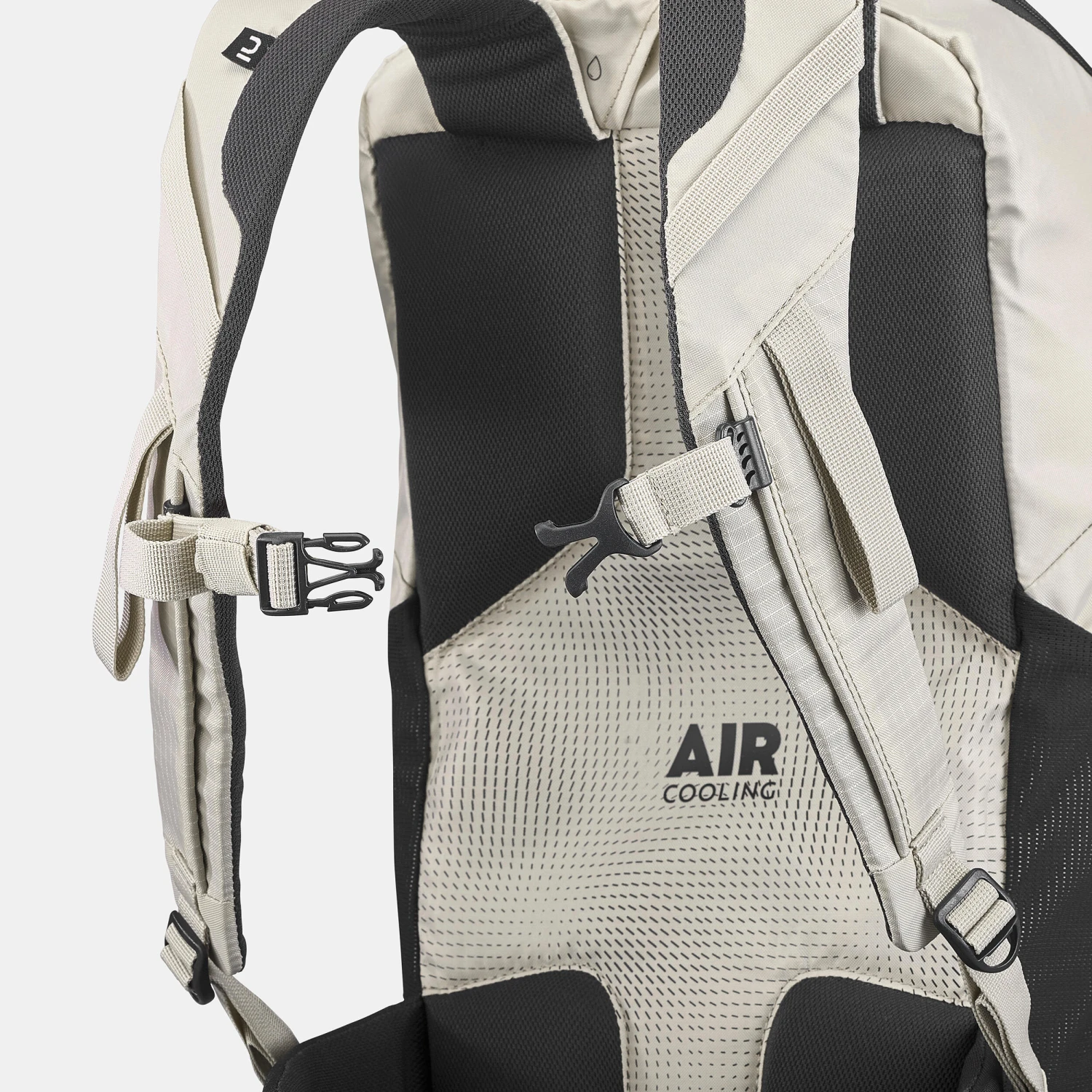 Quechua Mountain Hiking Backpack 20L 11 Quechua Mountain Hiking Backpack 20L - Image 9