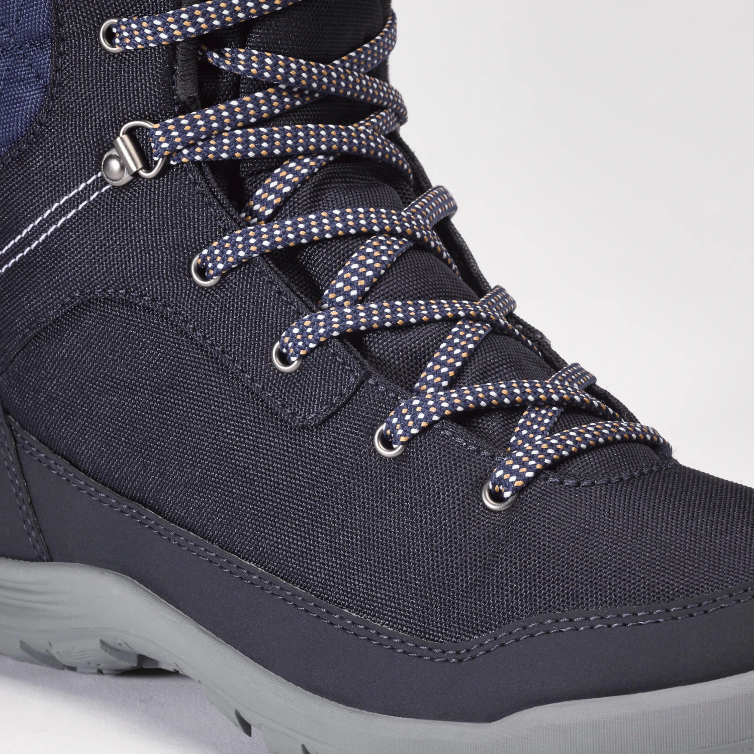 Quechua Women’s Warm And Waterproof Hiking Boots 7 Quechua Women’s Warm And Waterproof Hiking Boots - Image 5