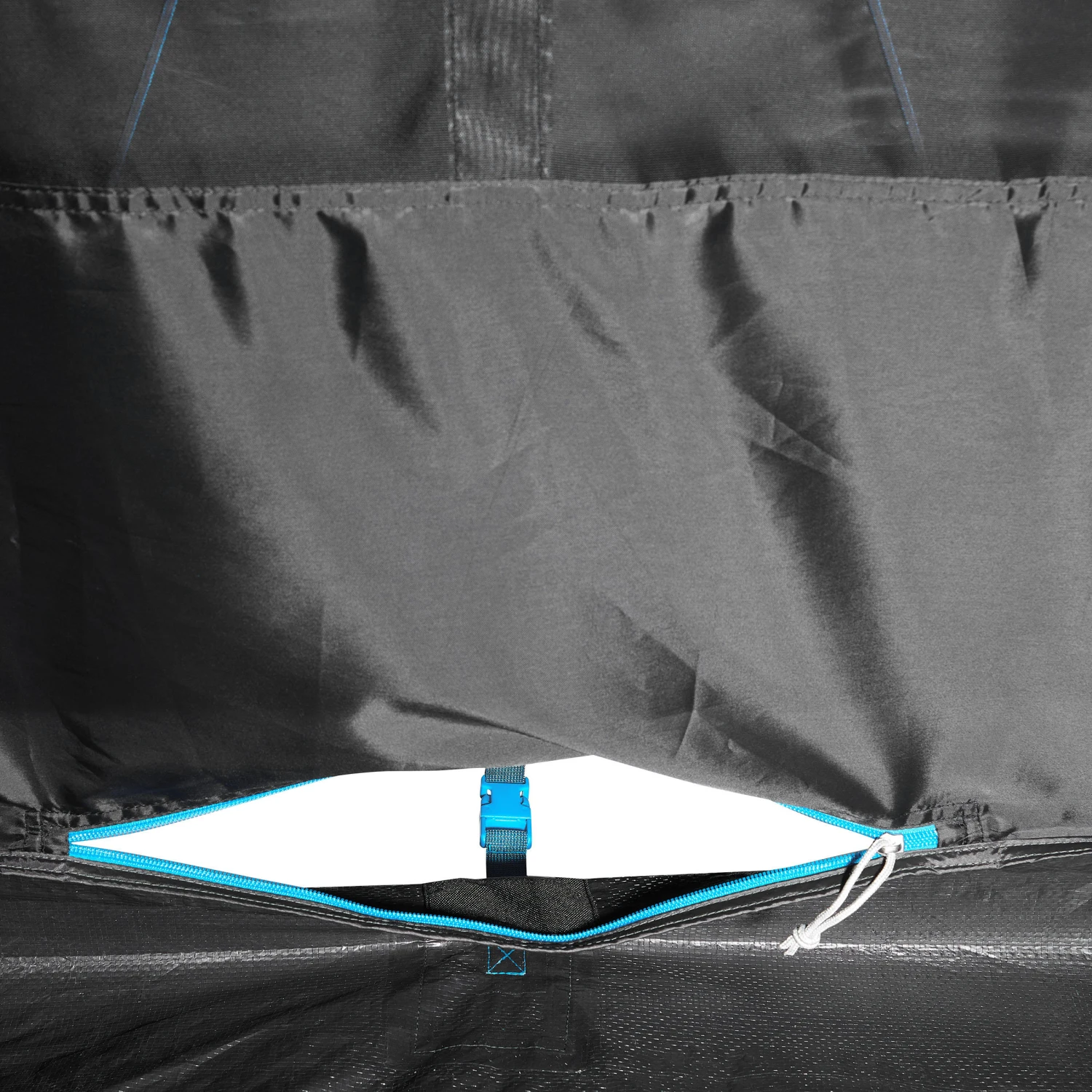 Quechua 3 Man Pop-Up Blackout Tent 15 Quechua 3 Man Pop-Up Blackout Tent - Image 13